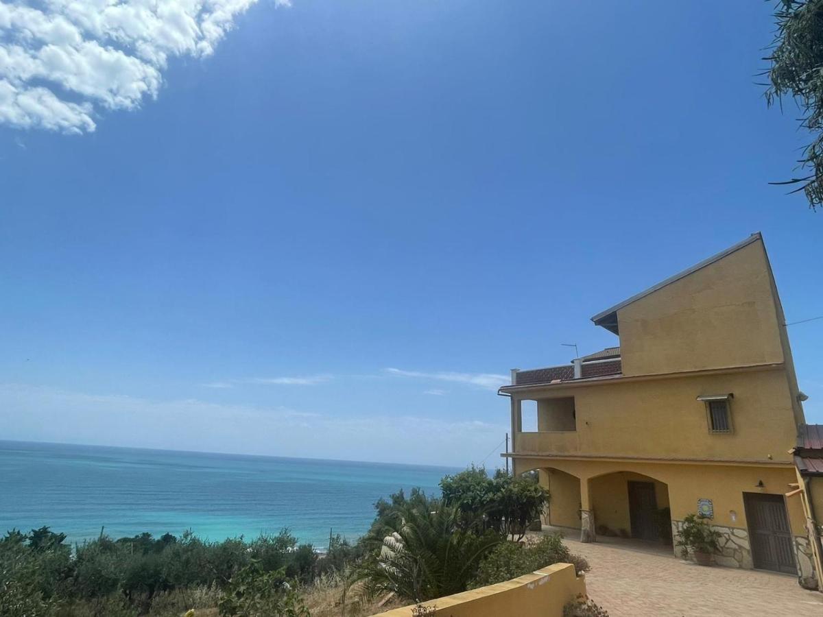 Villa Yellow House Licata Ngoại thất bức ảnh