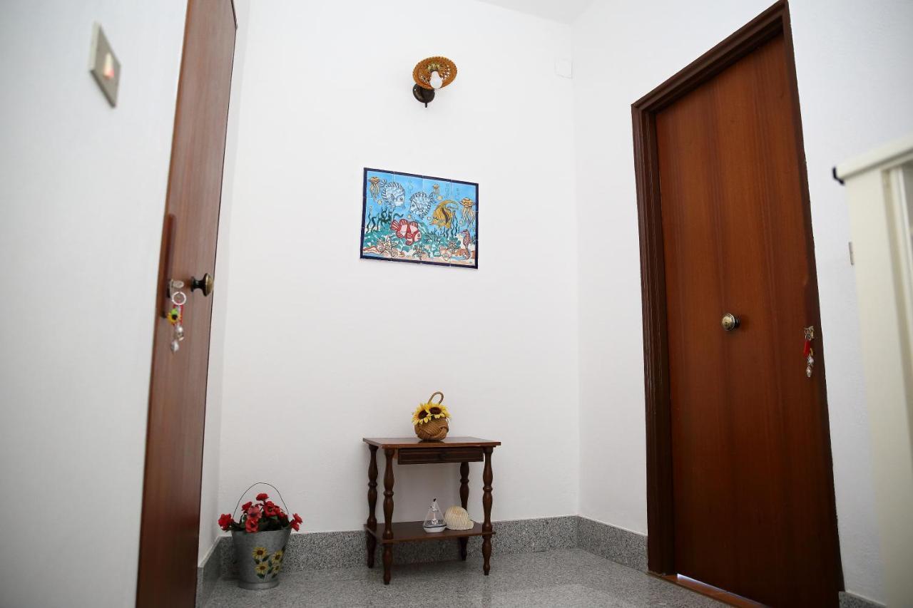 Villa Yellow House Licata Phòng bức ảnh
